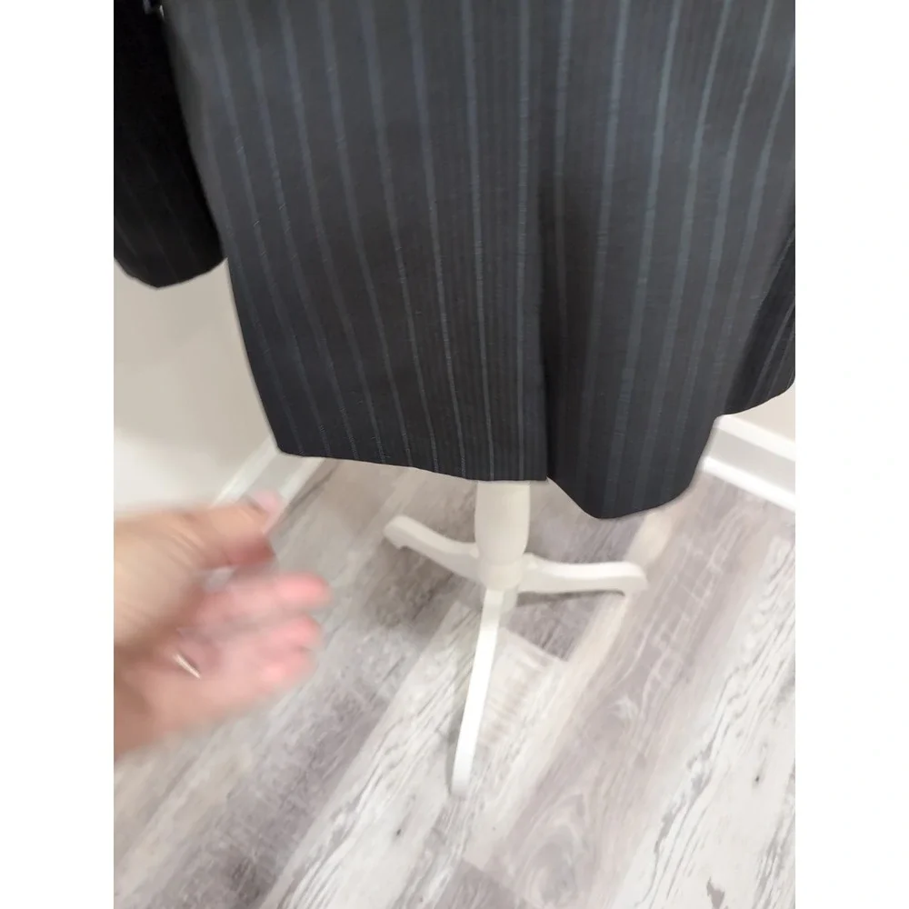 Tahari Arthur S. Levine 3pc Black Pinstripe Suit 12 Pants Blazer Tank Career Set